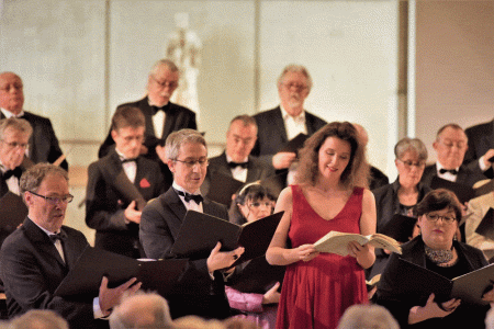 Quatuor "Le Pélerinage de la Rose" de Schumann avec Diana Higbee, Claire Legault, Dominique Viau. Choeur de Chambre du Maine. Direction Yves Parmentier. Eglise Saint Aldric Le Mans. Avril 2018